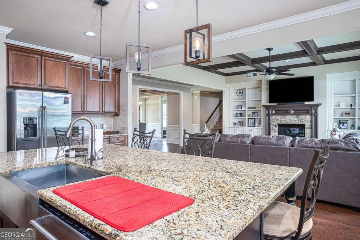 1874 Granite Hill Court