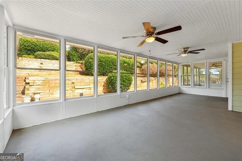 1425 Wheatfield Drive