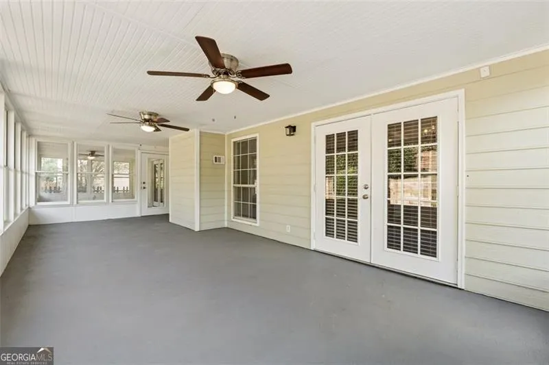 1425 Wheatfield Drive