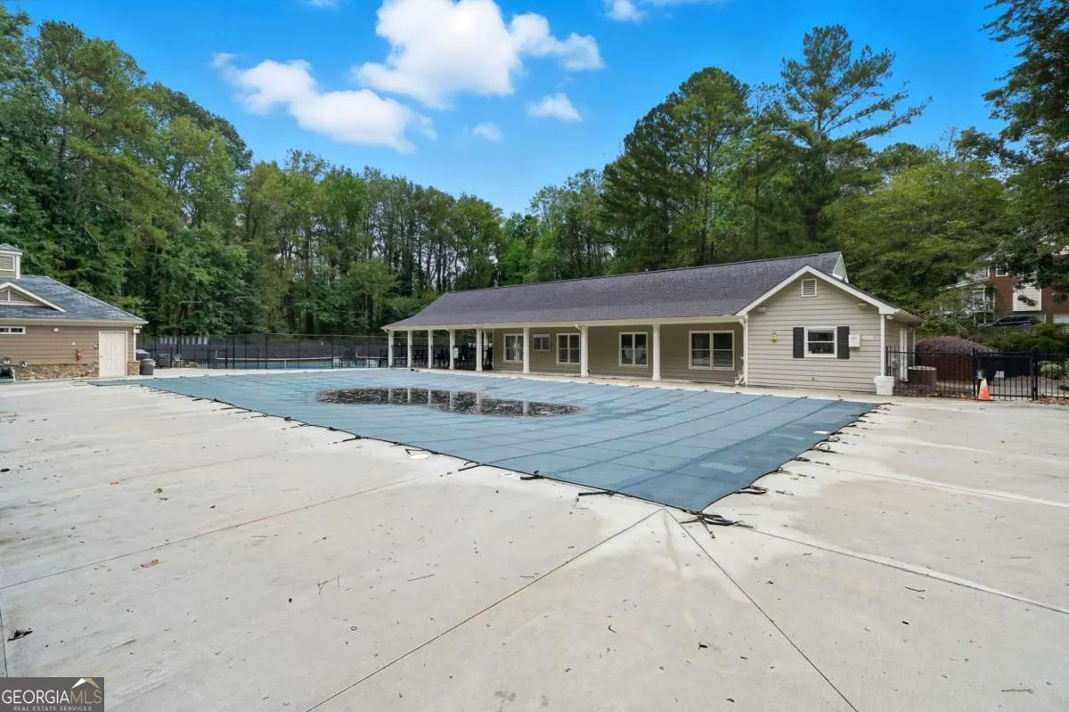 1502 Wood Thrush Way