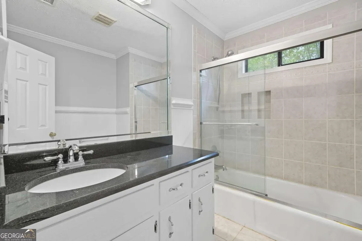 1502 Wood Thrush Way