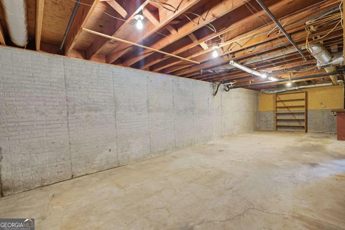 1502 Wood Thrush Way