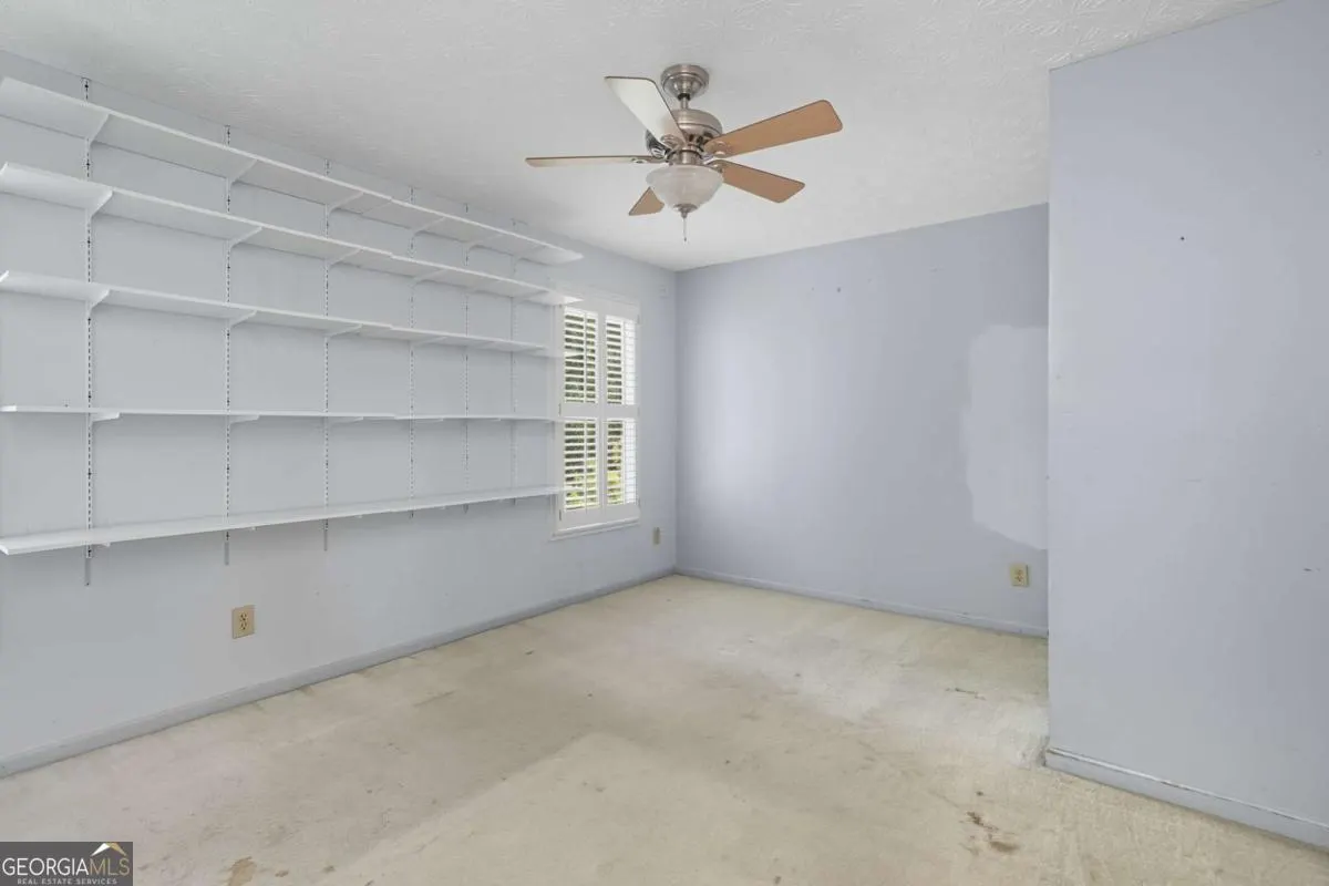 1502 Wood Thrush Way