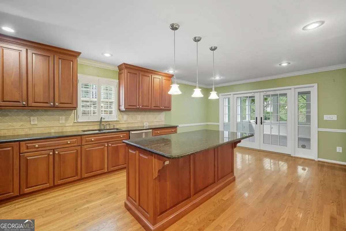1502 Wood Thrush Way