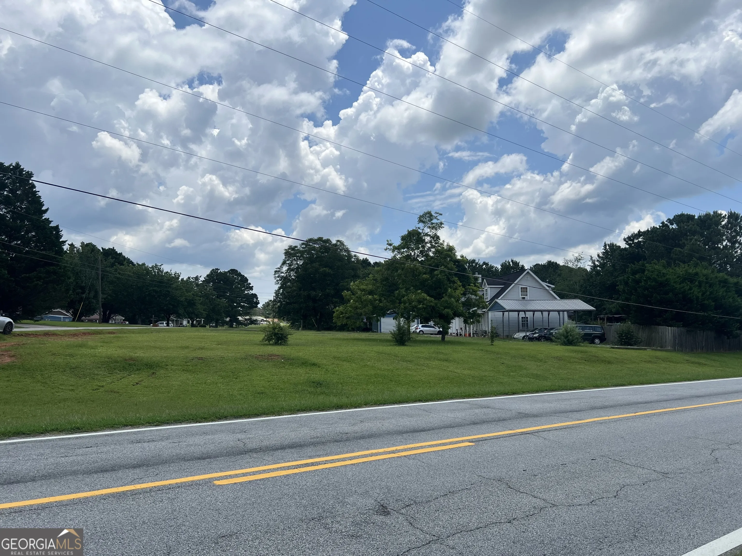 1595 Moreland Road