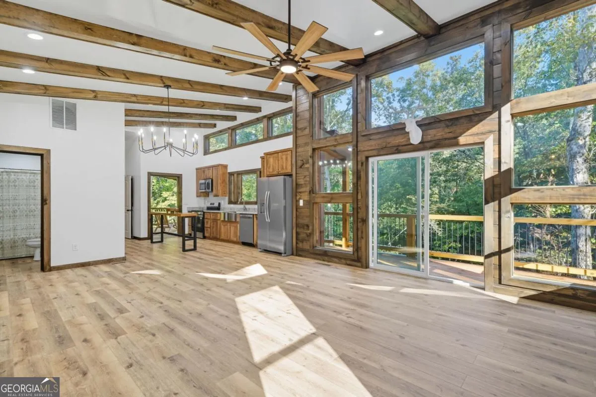 656 98 Forest Court, #656