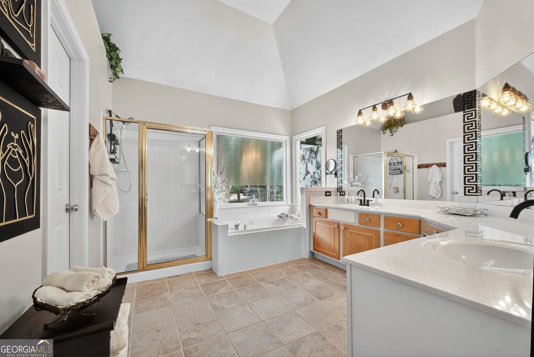 5720 Emerald Falls Way