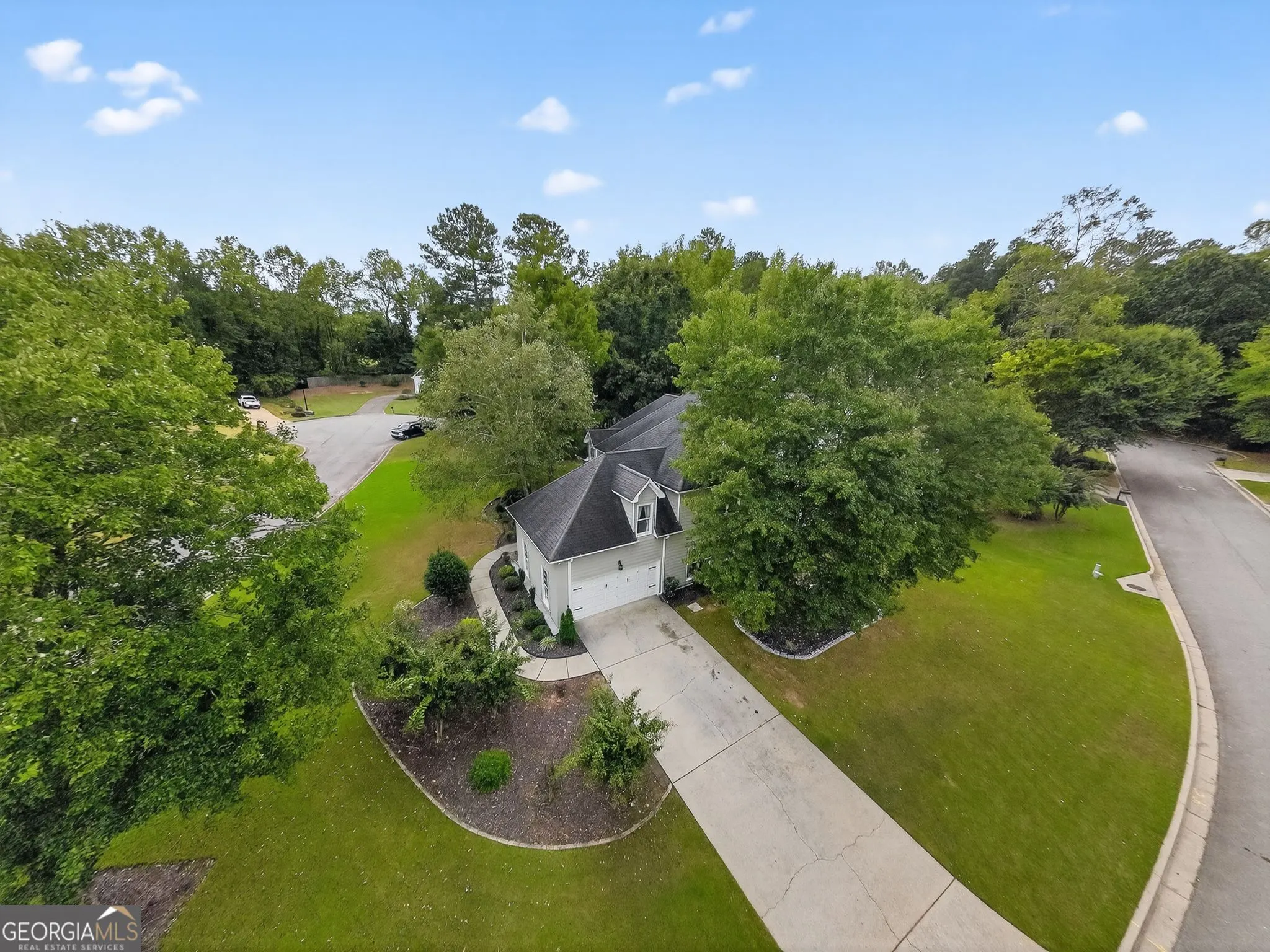 5720 Emerald Falls Way