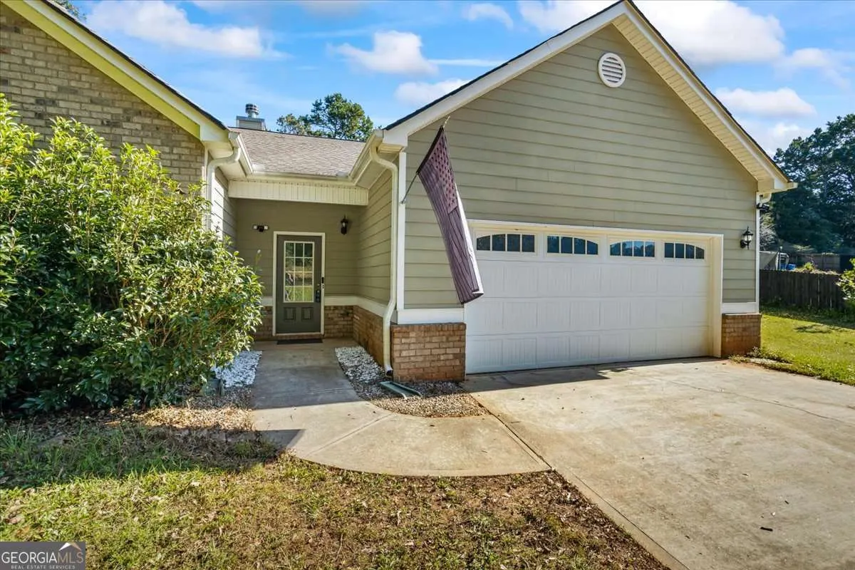 662 Carla Court