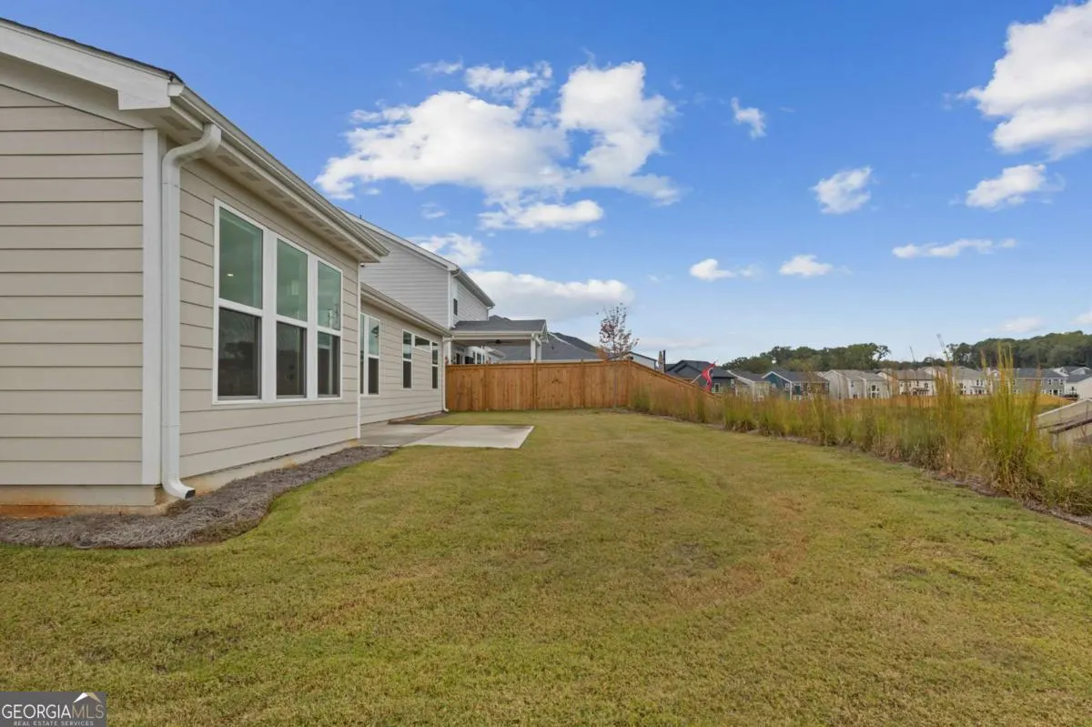 201 Catalpa Grove