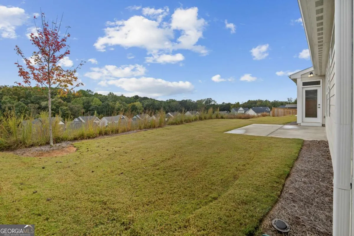 201 Catalpa Grove