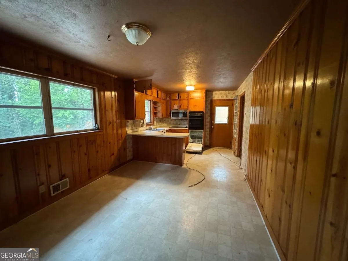430 Church Road SW