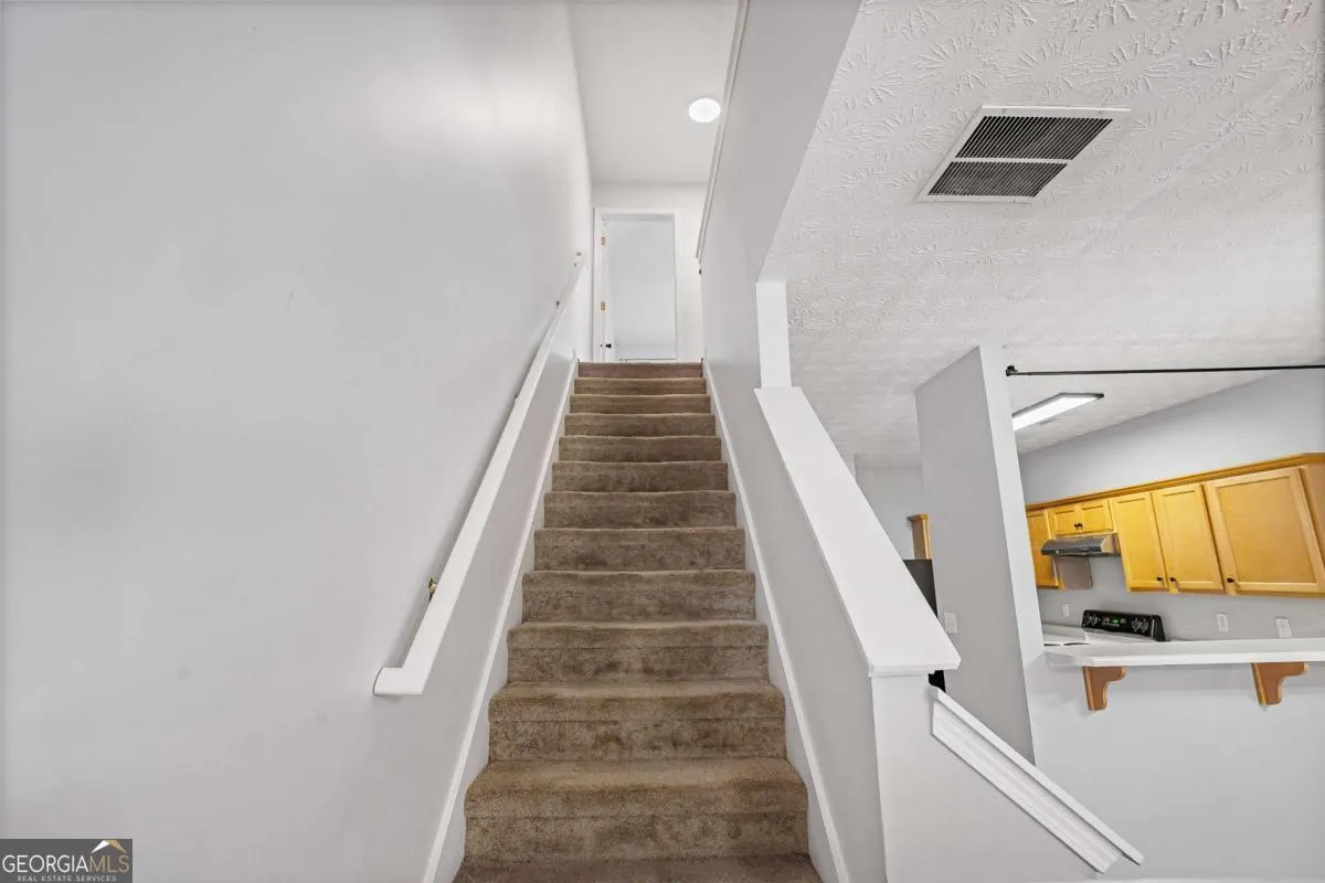 2372 Johnson Road