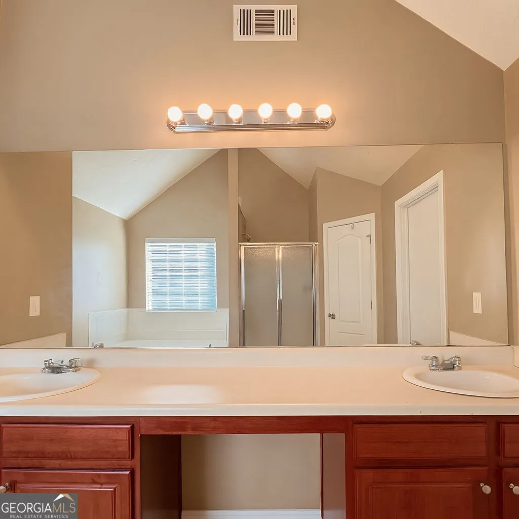 2751 Spence Court