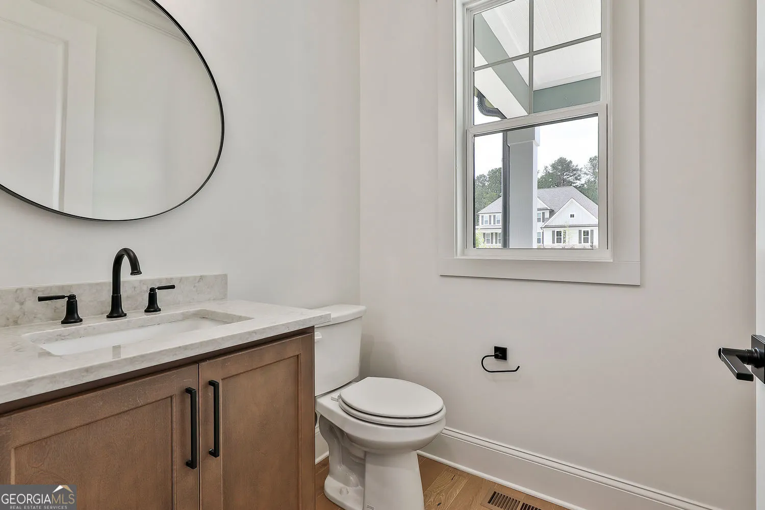 380 130 Dockside Drive, #380