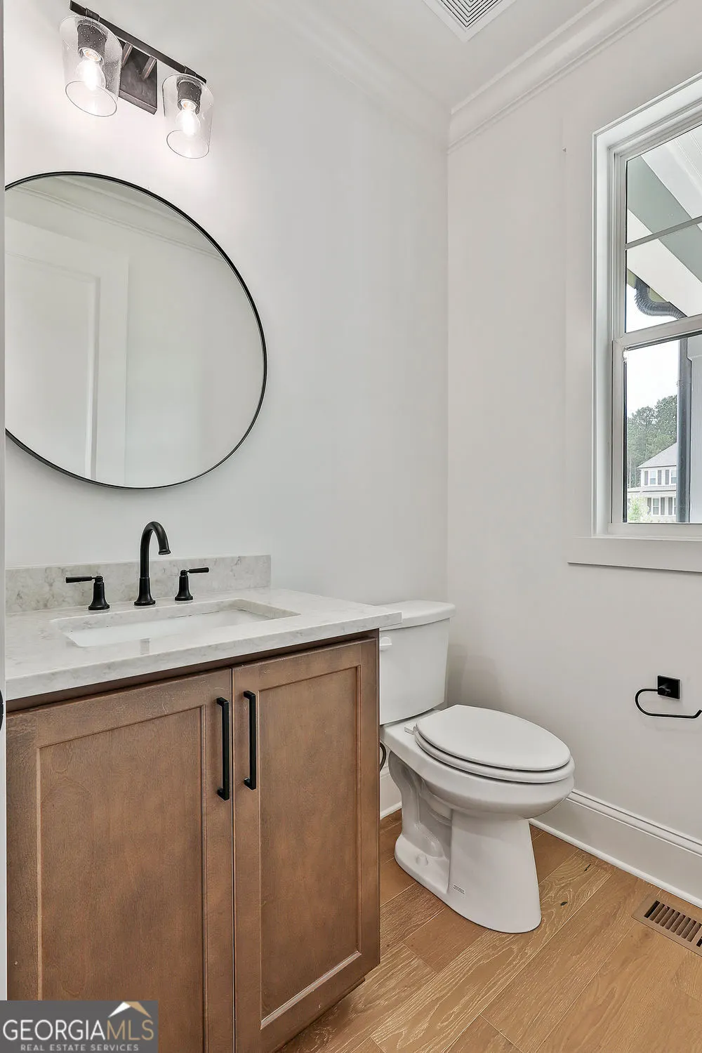 380 130 Dockside Drive, #380
