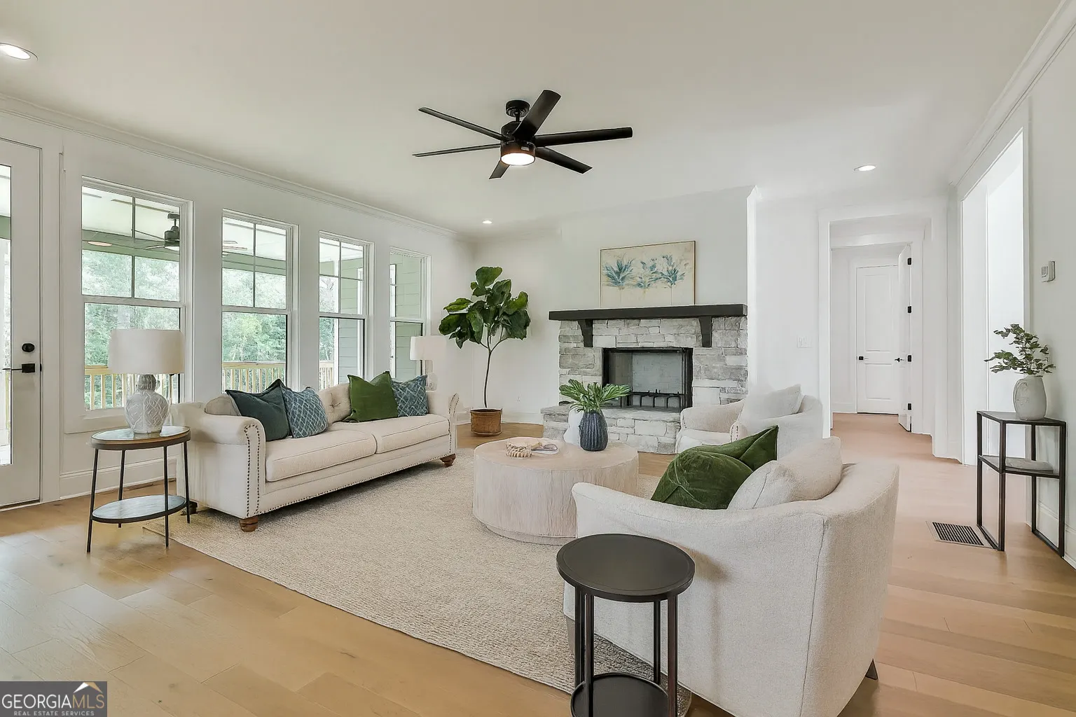 380 130 Dockside Drive, #380
