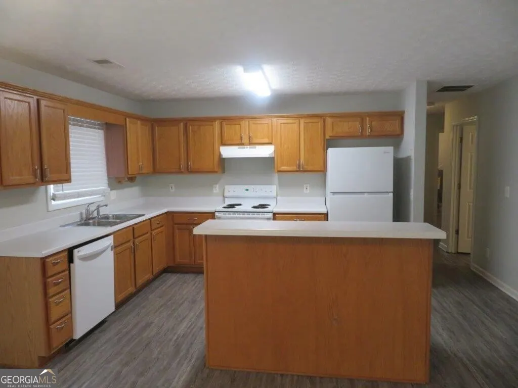 330 Chestnut Drive, #0