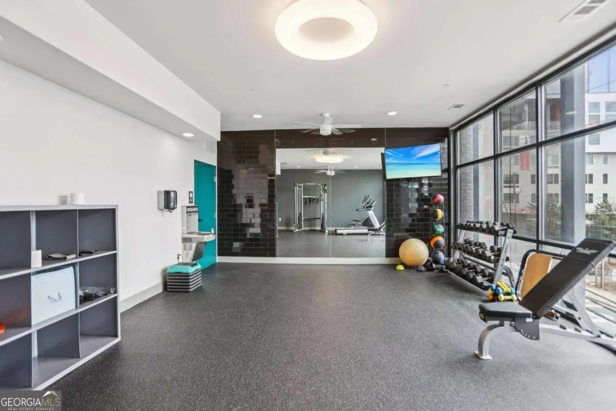 4 764 Memorial Drive SE, #4