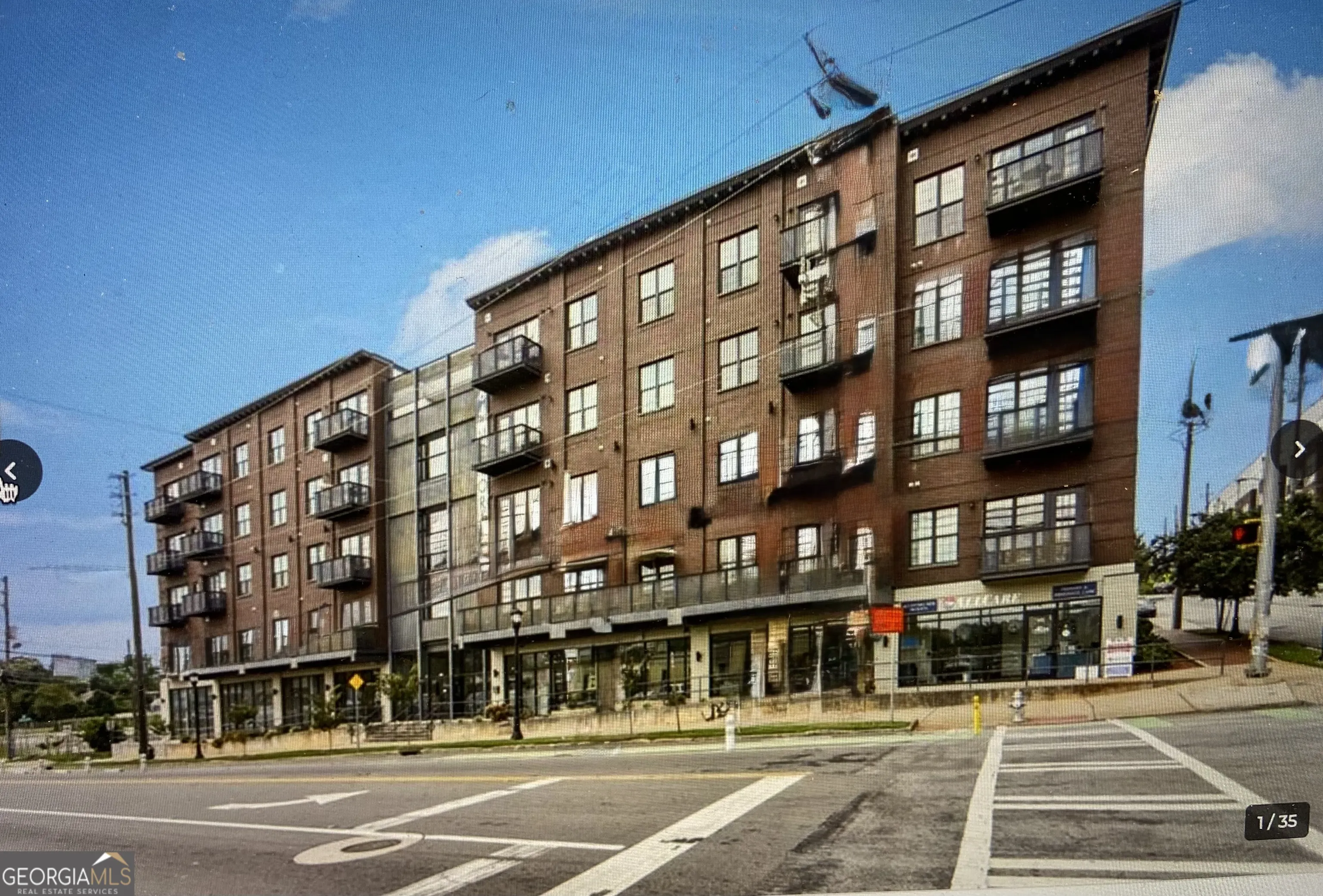 4 764 Memorial Drive SE, #4