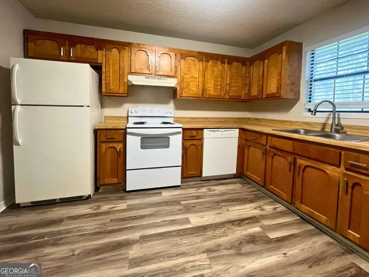 A 251 Arnold Street, #A