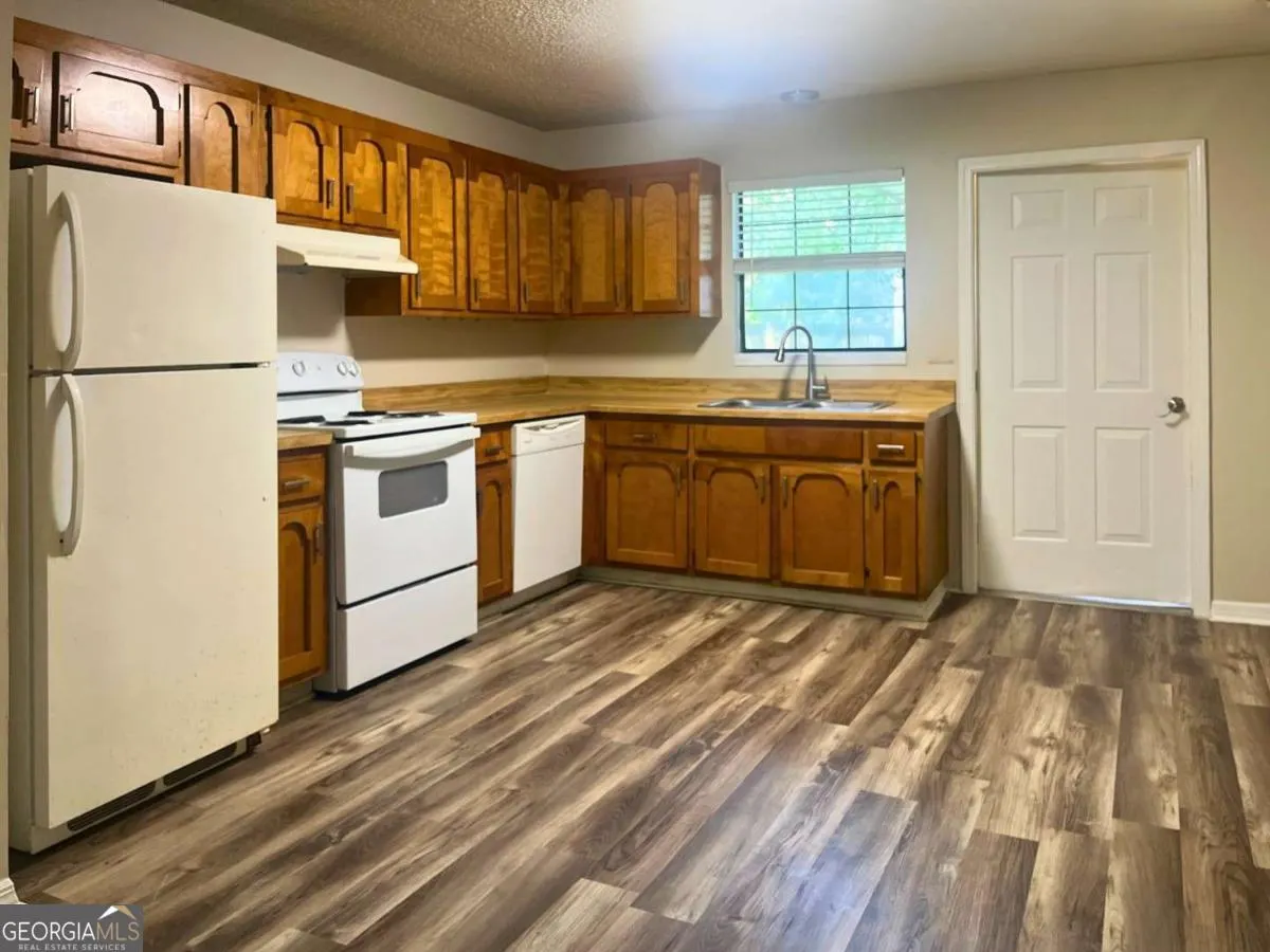 A 251 Arnold Street, #A