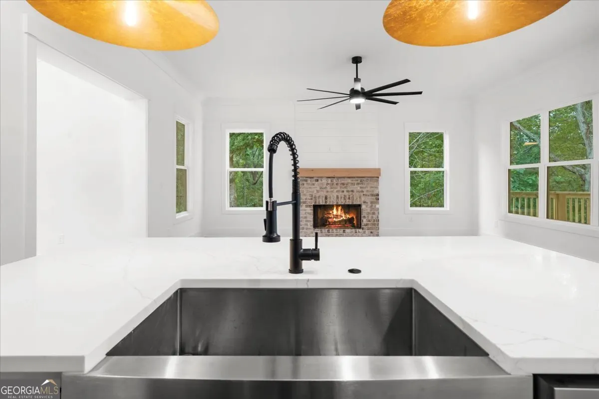 416 Ballymore Pass
