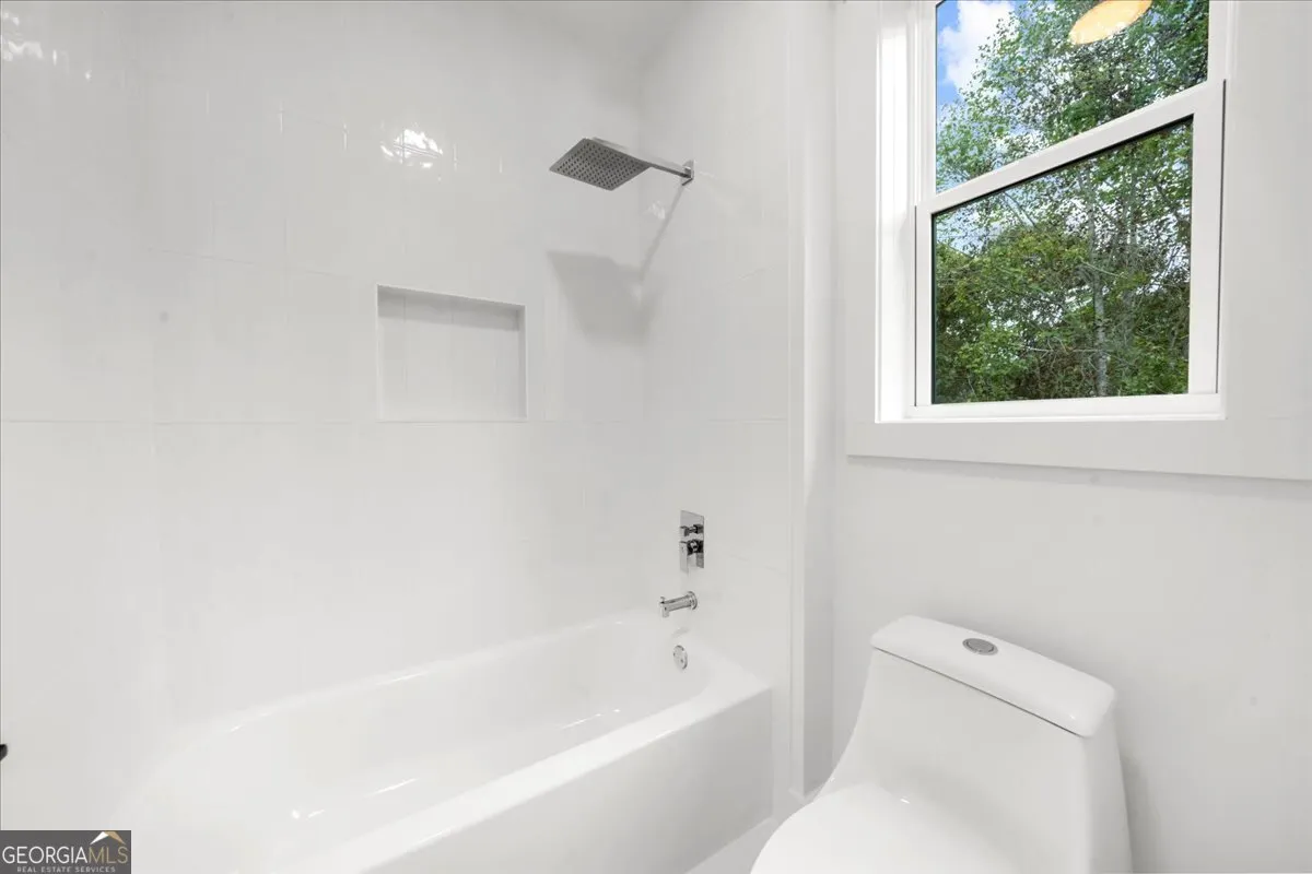 416 Ballymore Pass