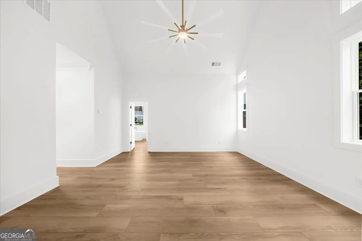 416 Ballymore Pass