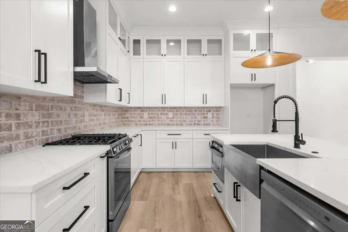 416 Ballymore Pass