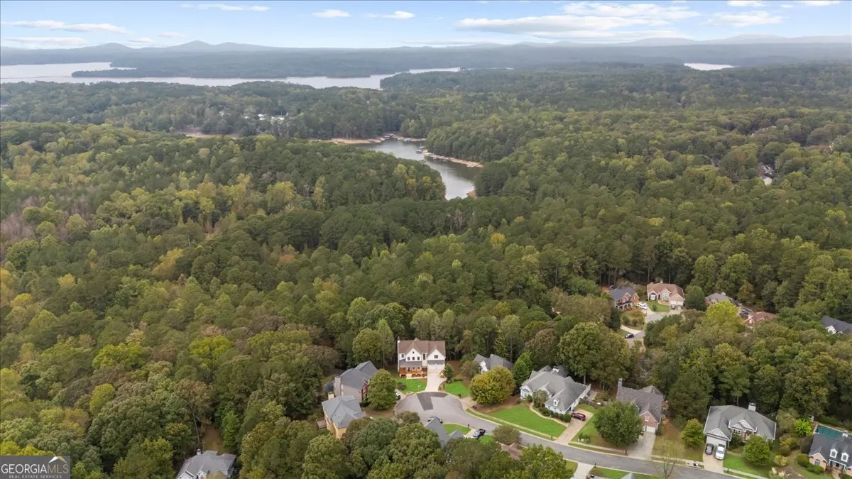416 Ballymore Pass
