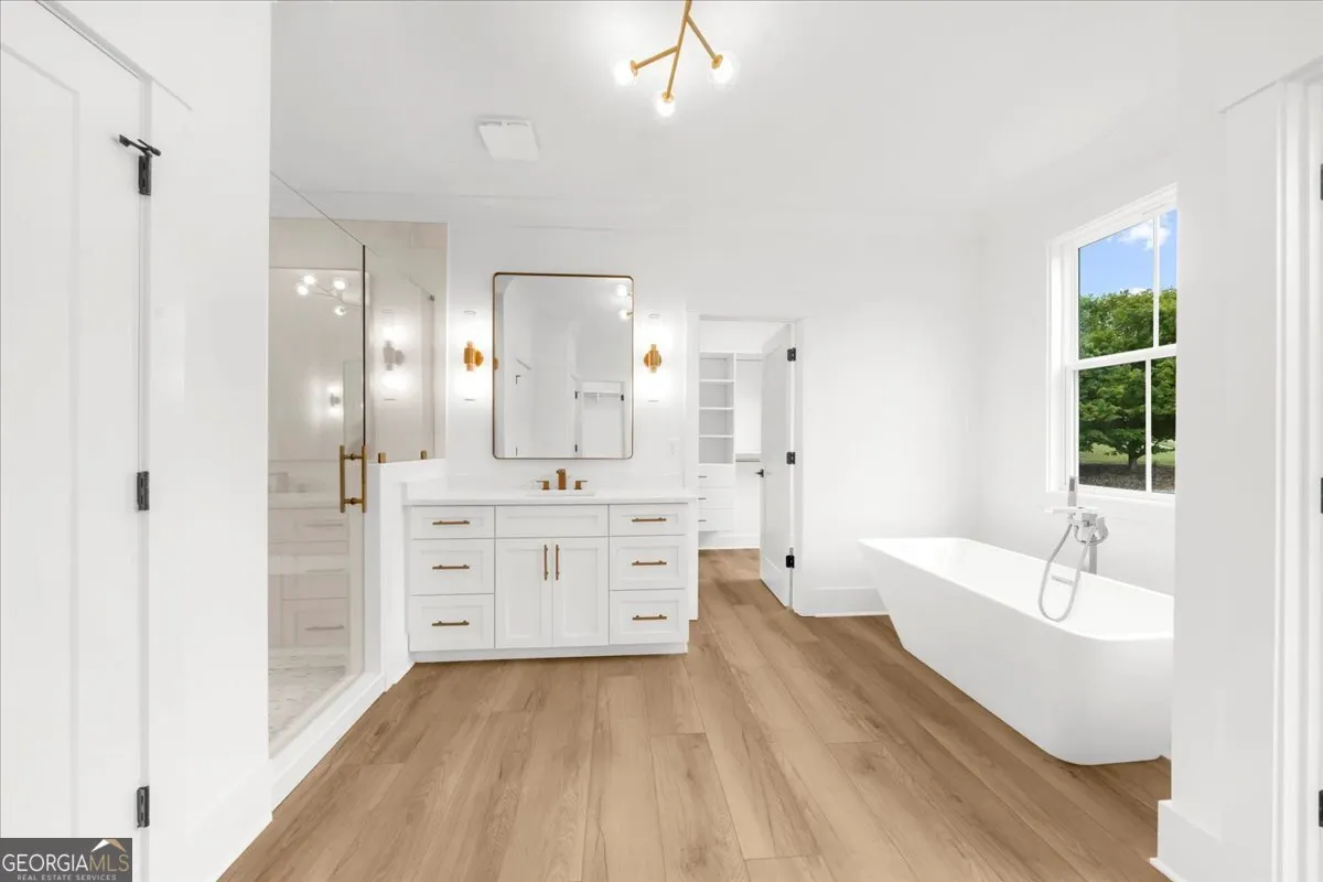 416 Ballymore Pass