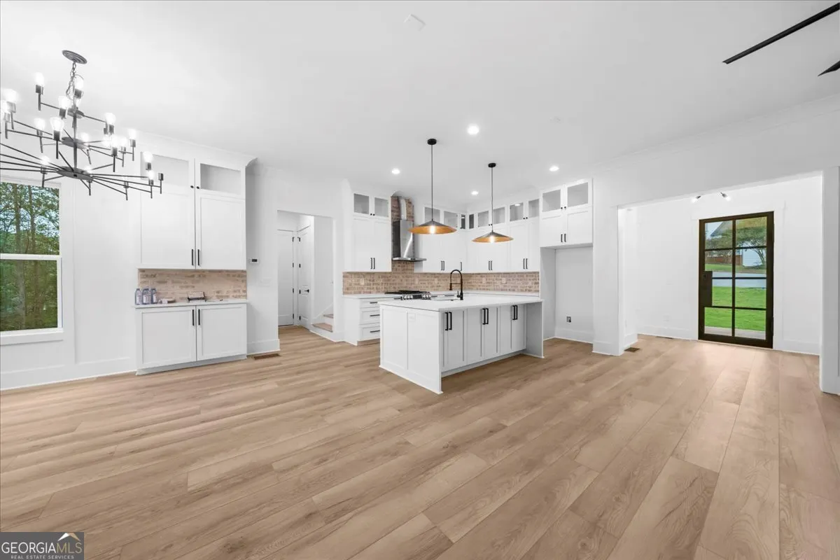 416 Ballymore Pass