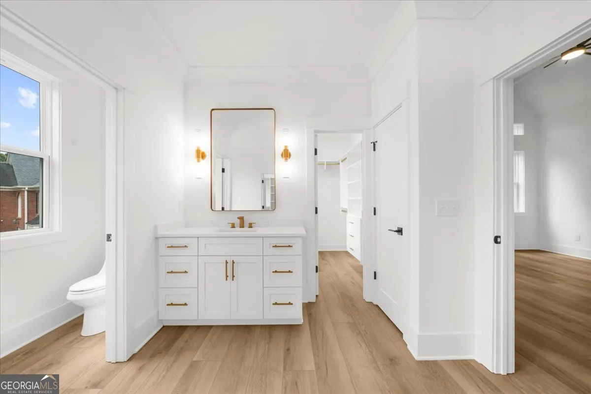 416 Ballymore Pass