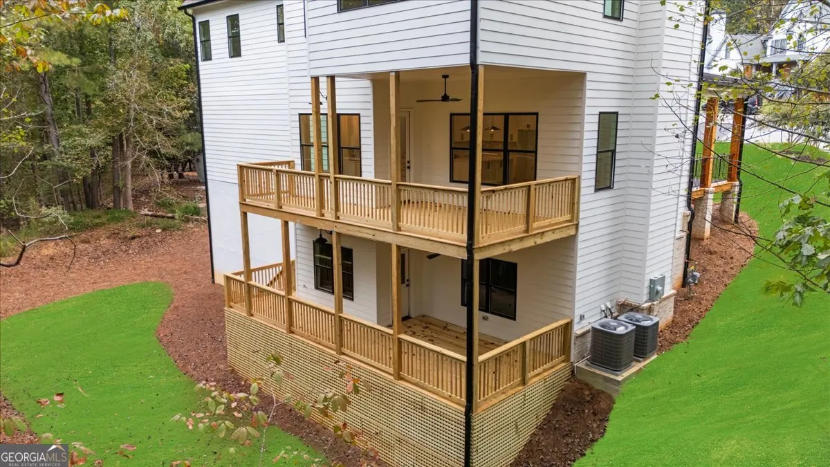 416 Ballymore Pass