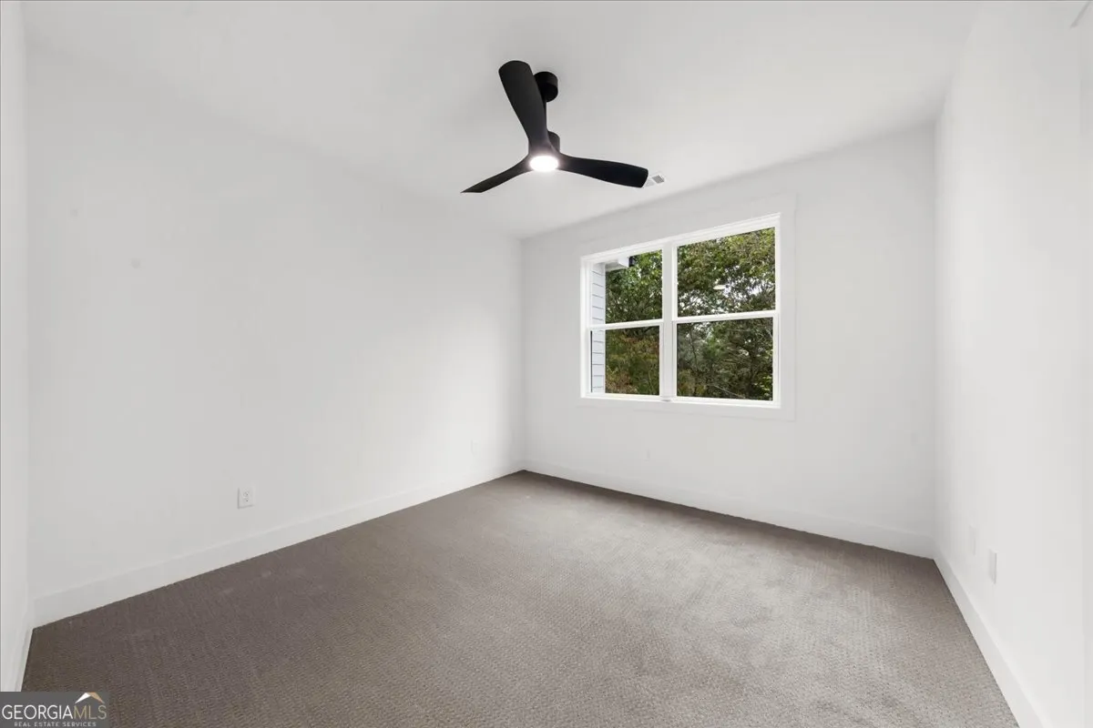 416 Ballymore Pass
