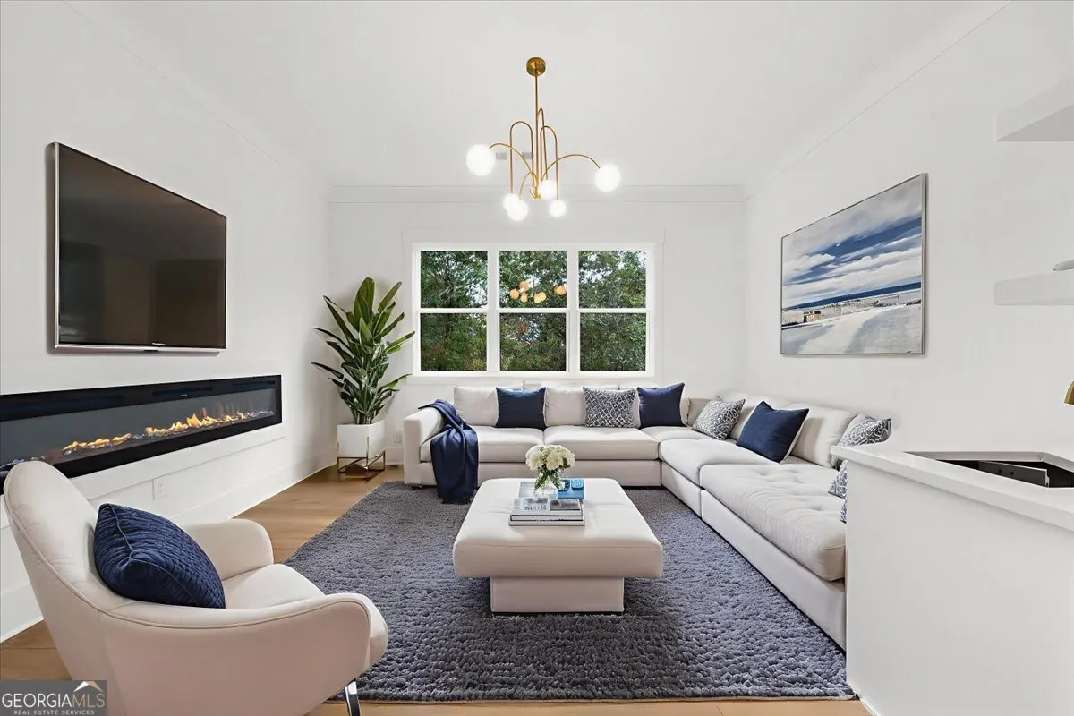 416 Ballymore Pass