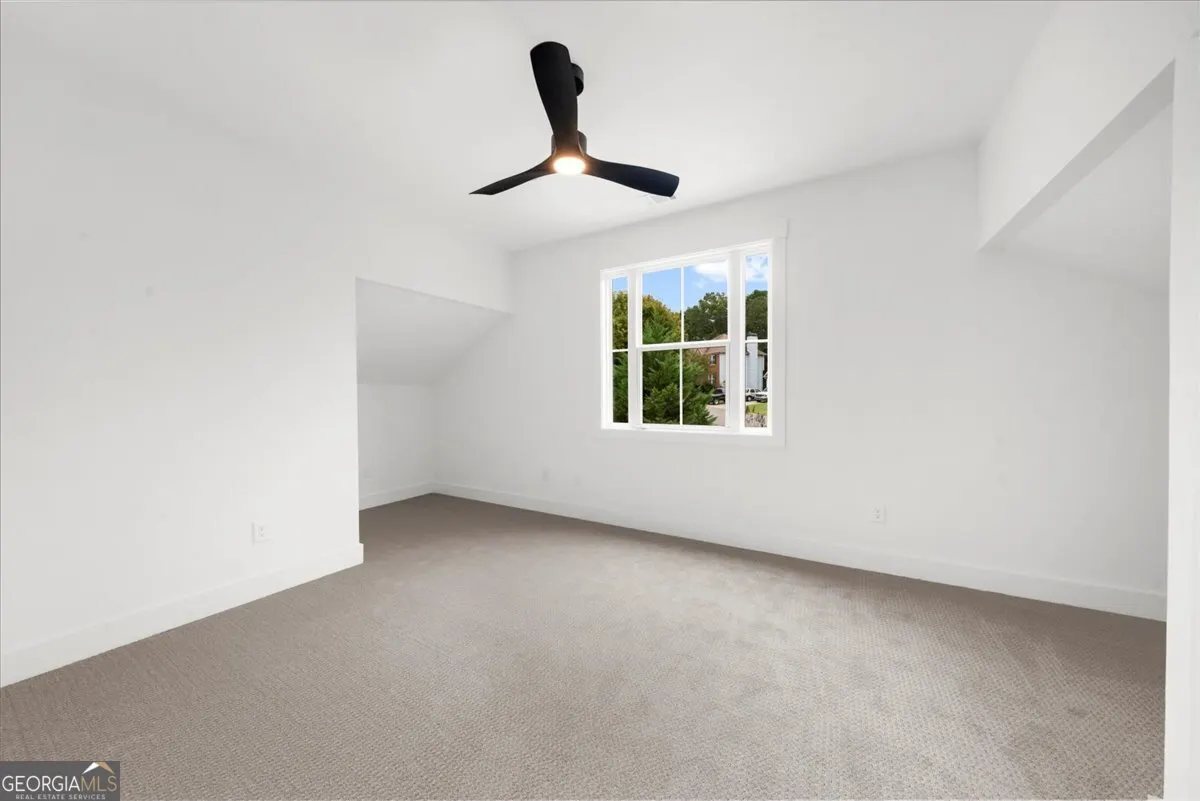 416 Ballymore Pass