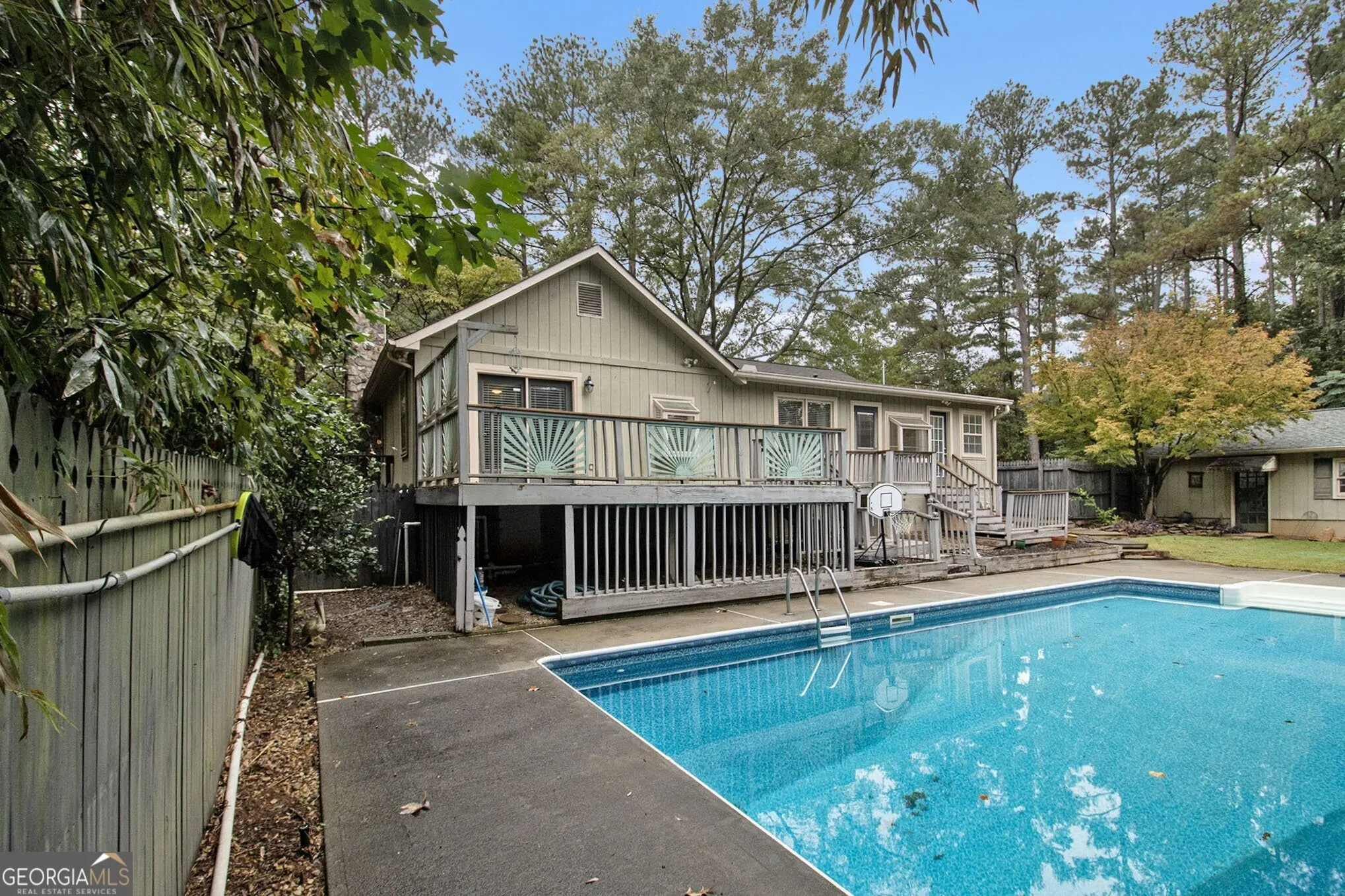 1187 Silver Hill Road