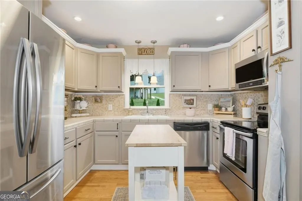 4246 Cartersville Highway, #1