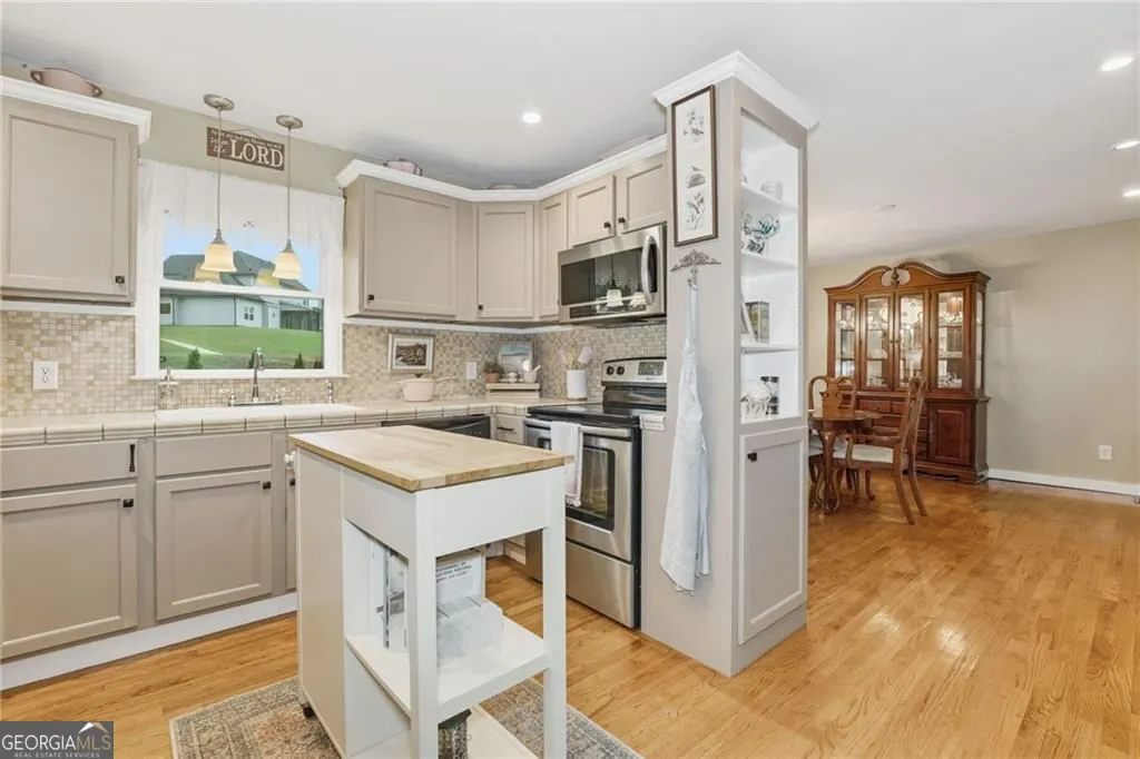 4246 Cartersville Highway, #1