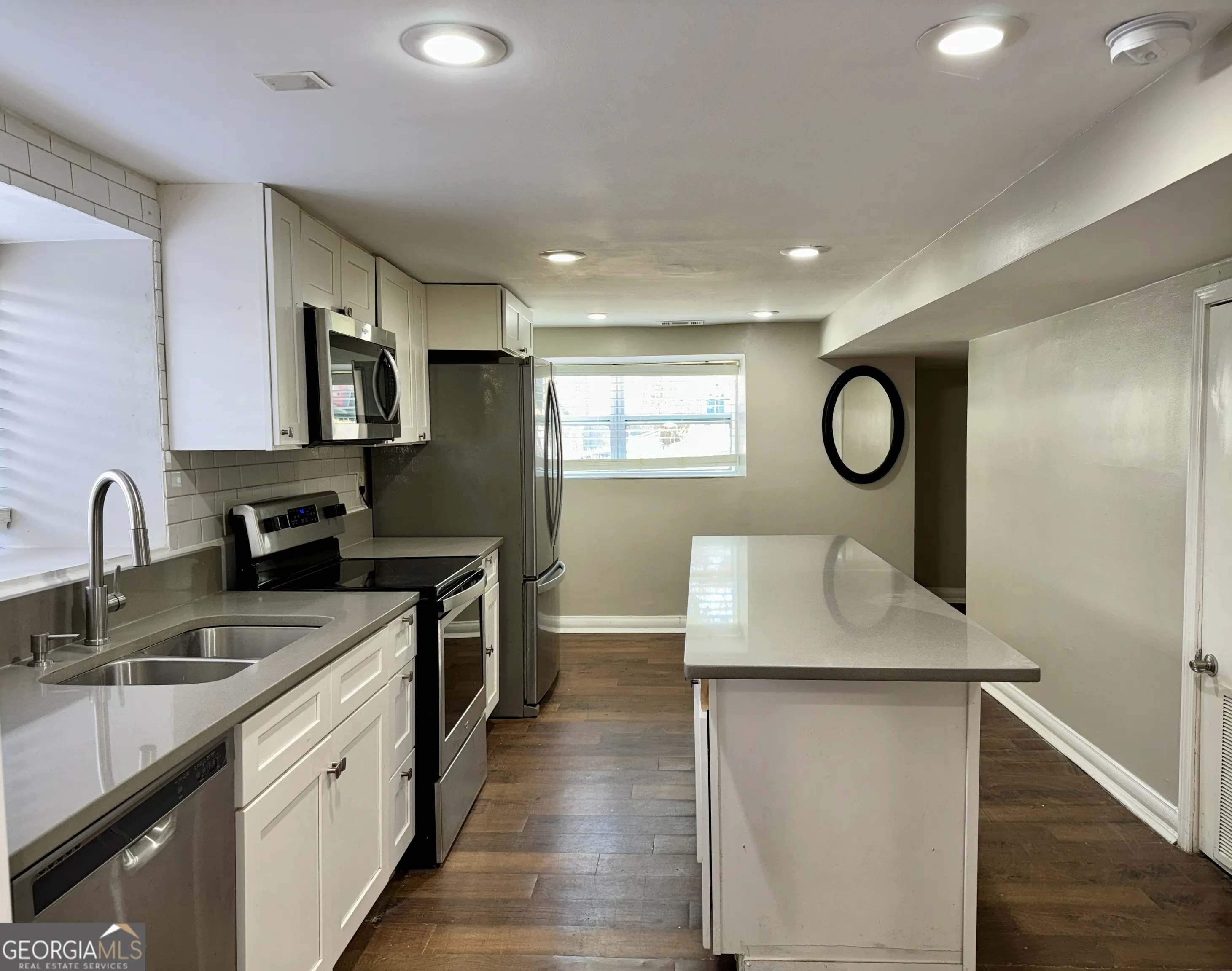 B 1307 SW Lorenzo Drive SW, #B
