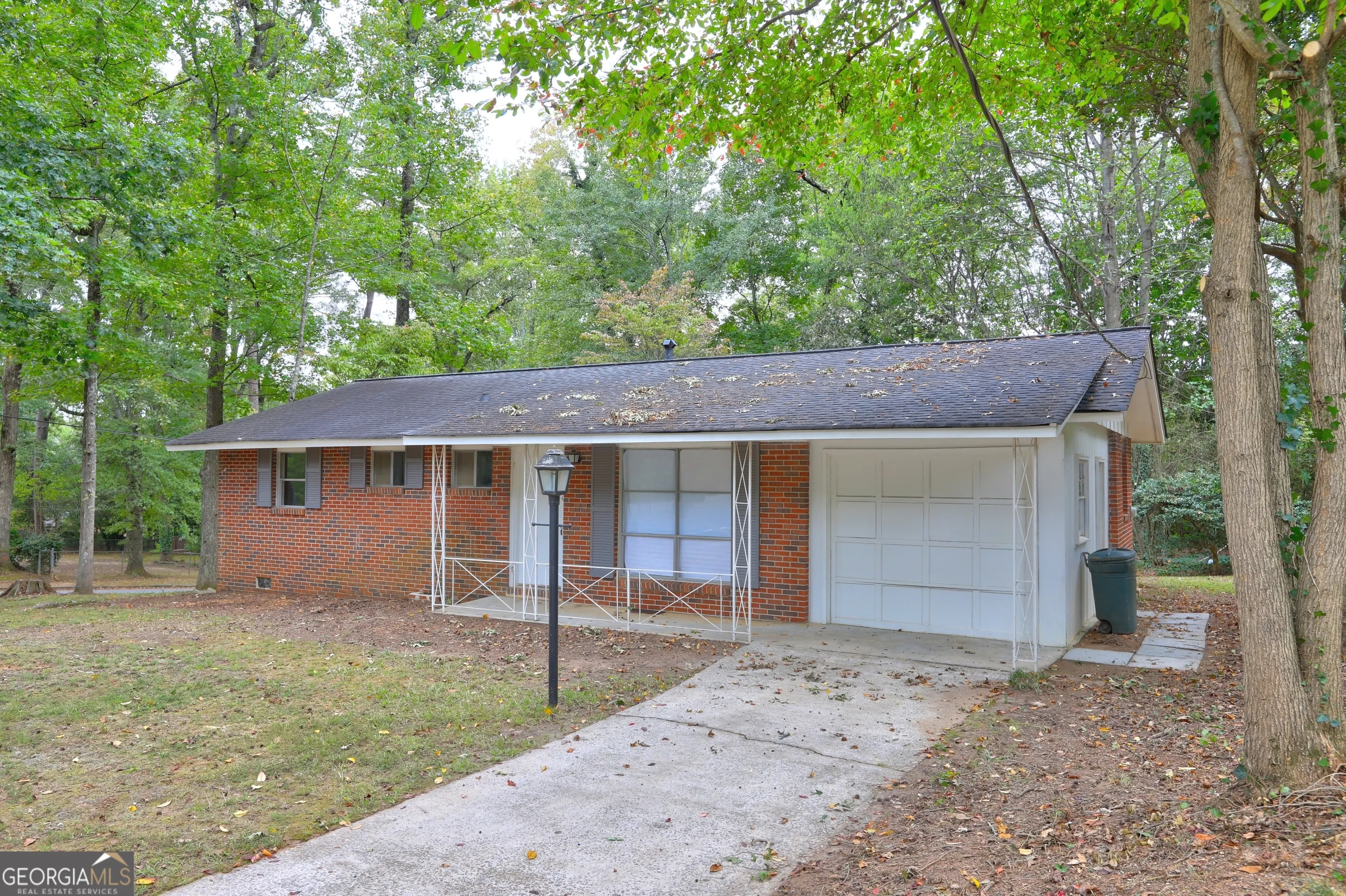 1564 Delia Drive