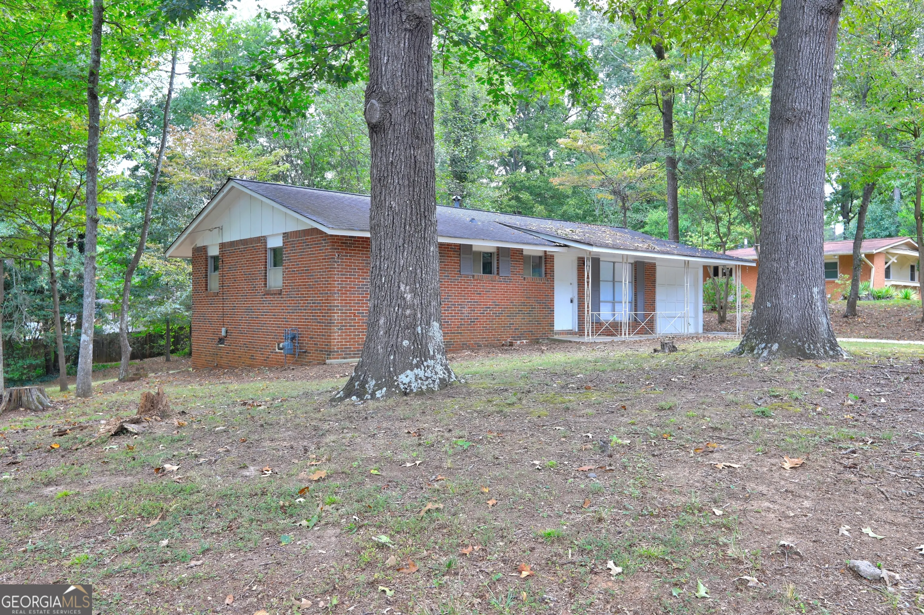 1564 Delia Drive