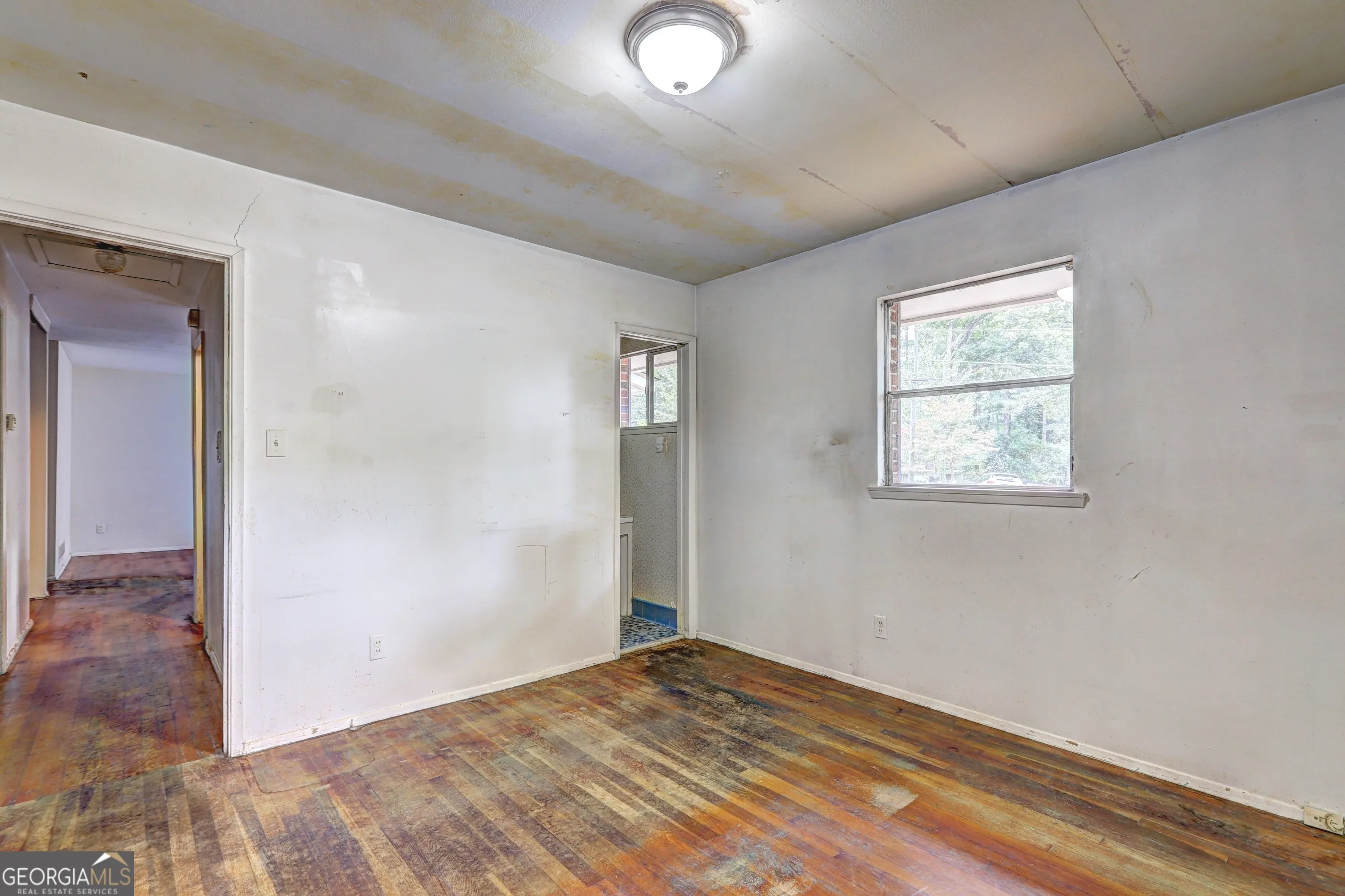 1564 Delia Drive
