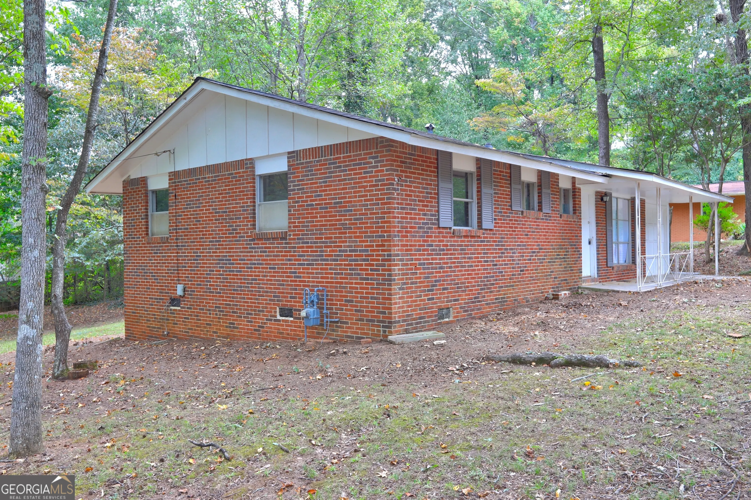 1564 Delia Drive