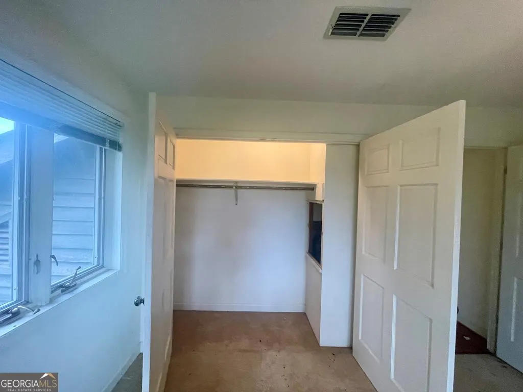 574 Old Chipley Rd