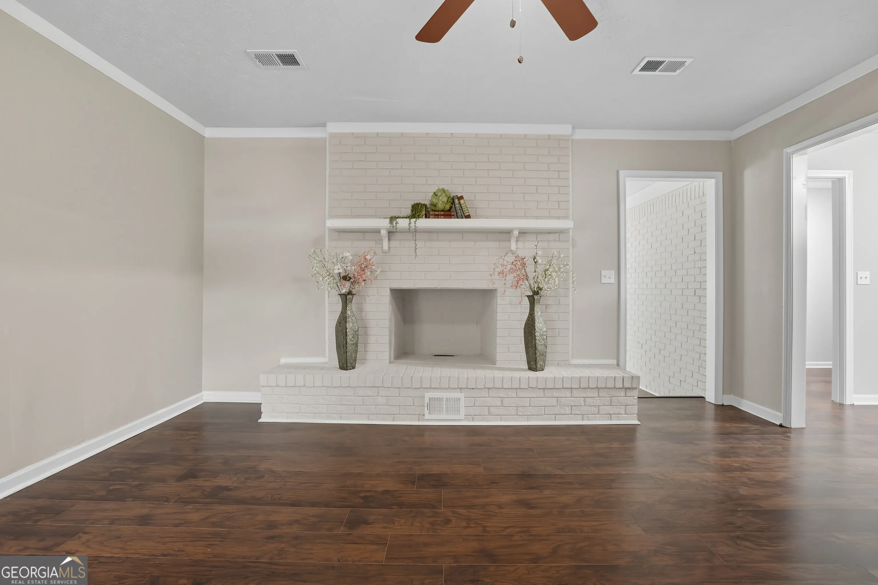2501 White Chapel Drive