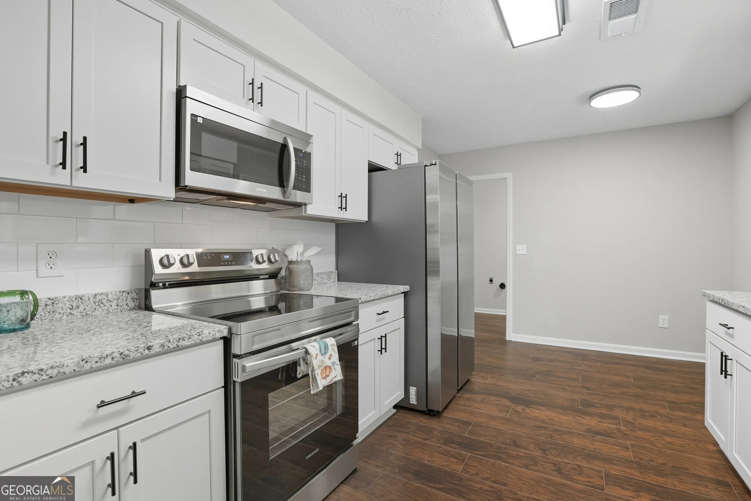 2501 White Chapel Drive