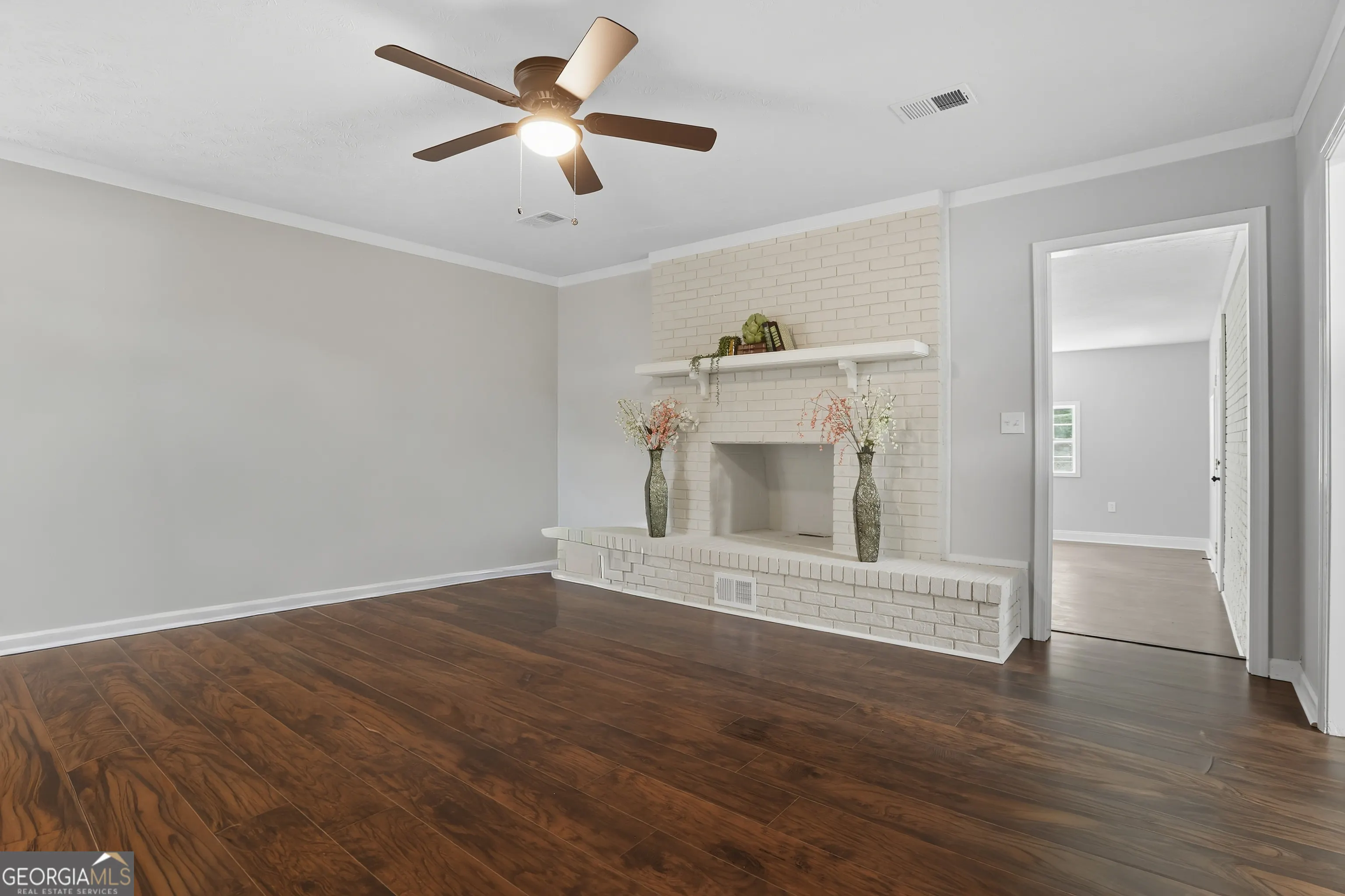 2501 White Chapel Drive
